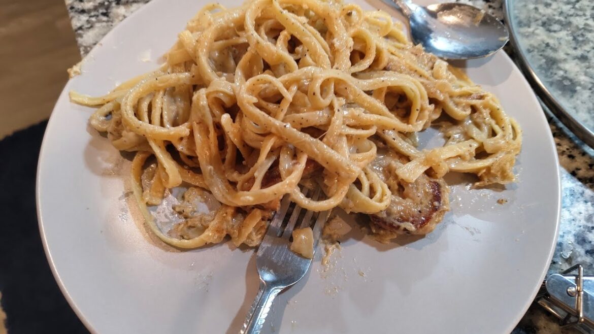 White Sauce Chicken Pasta || Chicken Alfredo Pasta || 13102025 White Sauce Chicken Pasta || Chicken Alfredo Pasta || 13_10_2025