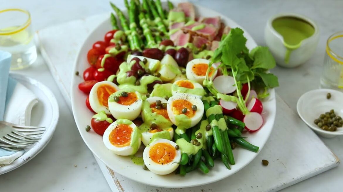 Elegant Niçoise Salad Platter