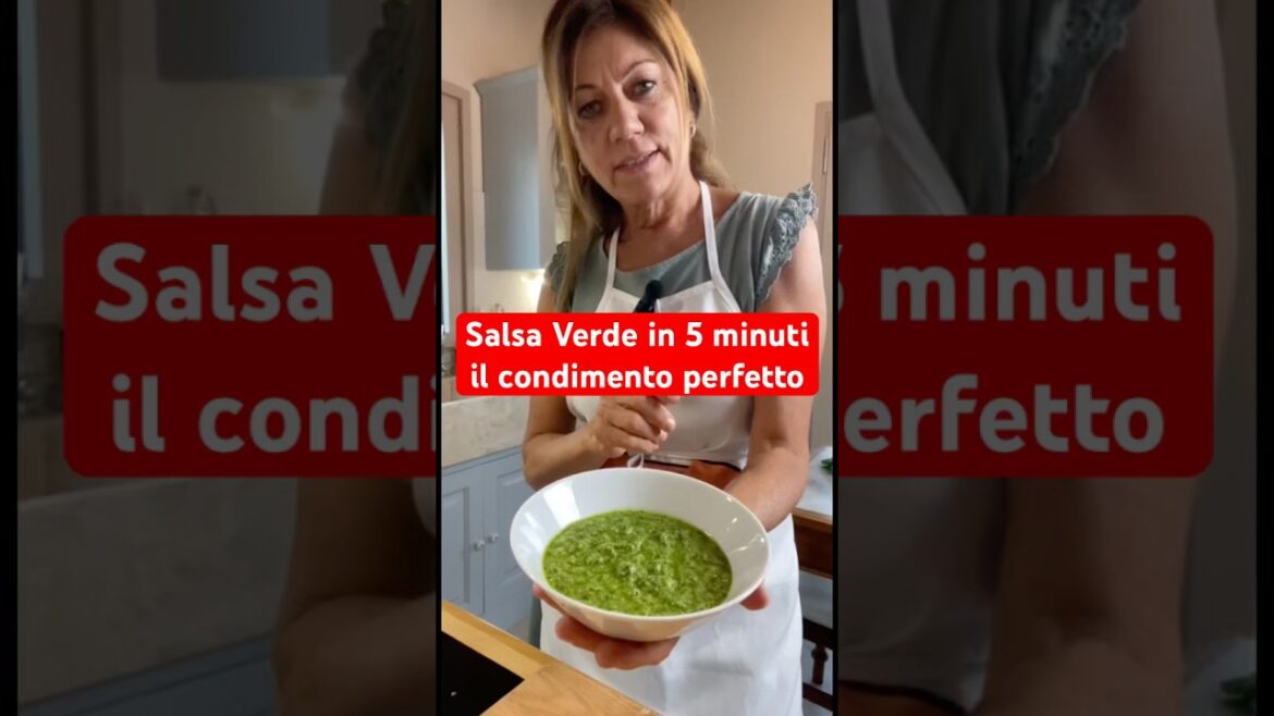 Salsa Verde in 5 minuti il Condimento Perfetto #shorts #salsaverde #salsa