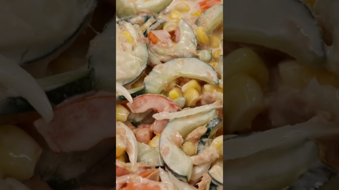 Tuna Cucumber and Corn Salad #tunacucumbersalad #tunasalad  #saladrecipe