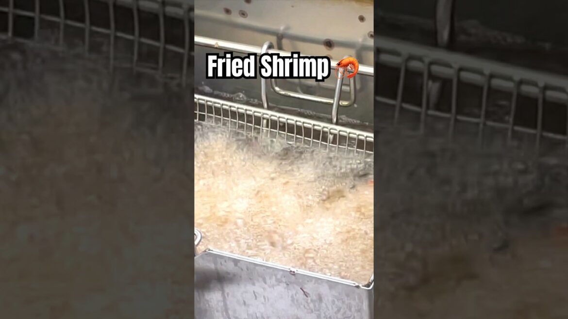 Fried #shrimp #friedshrimp #friedfood #friedfoods #shrimps #shrimpsrecipe #friedfish #shrimpfood
