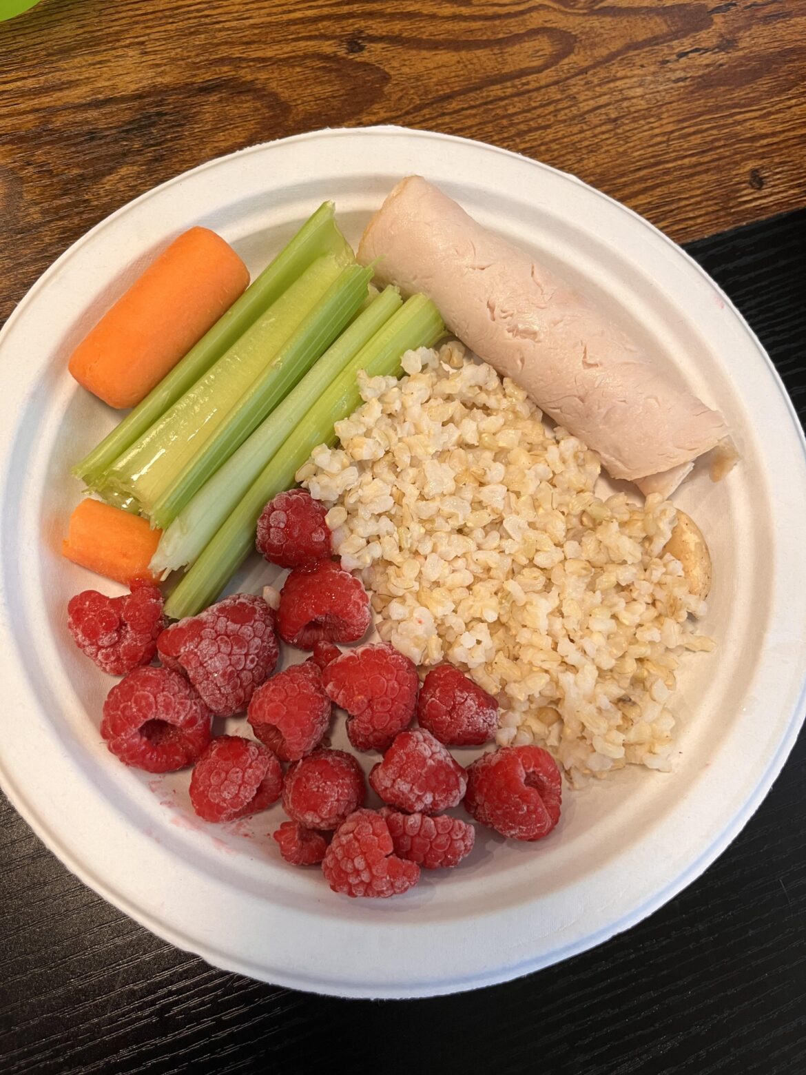 Full plate of food only ~226kcal!