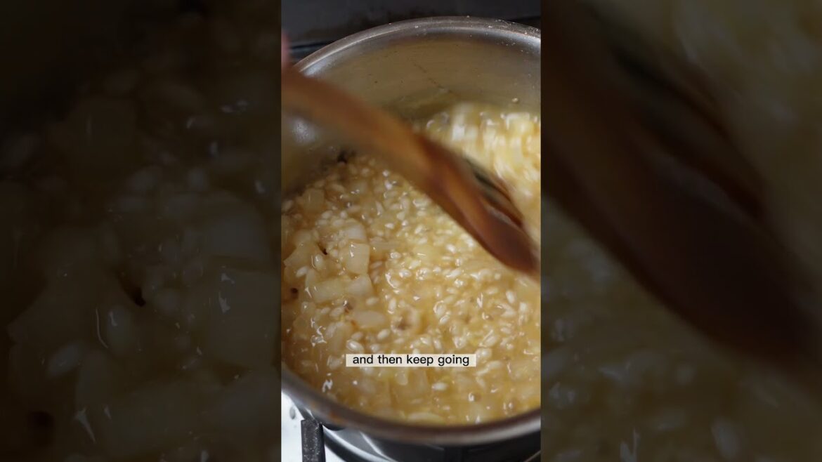 How to make Creamy Mushroom Risotto #mushrooms #risotto #italianfood #vegetarianfood #vegetarian