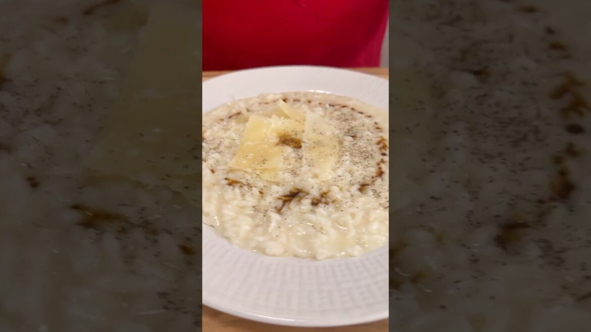 Risotto alla parmigiana dello chef BARBATO Risotto alla parmigiana dello chef BARBATO