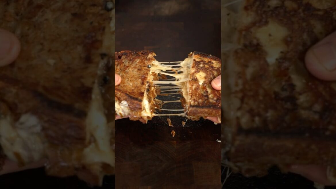 French Onion GRILLED CHEESE