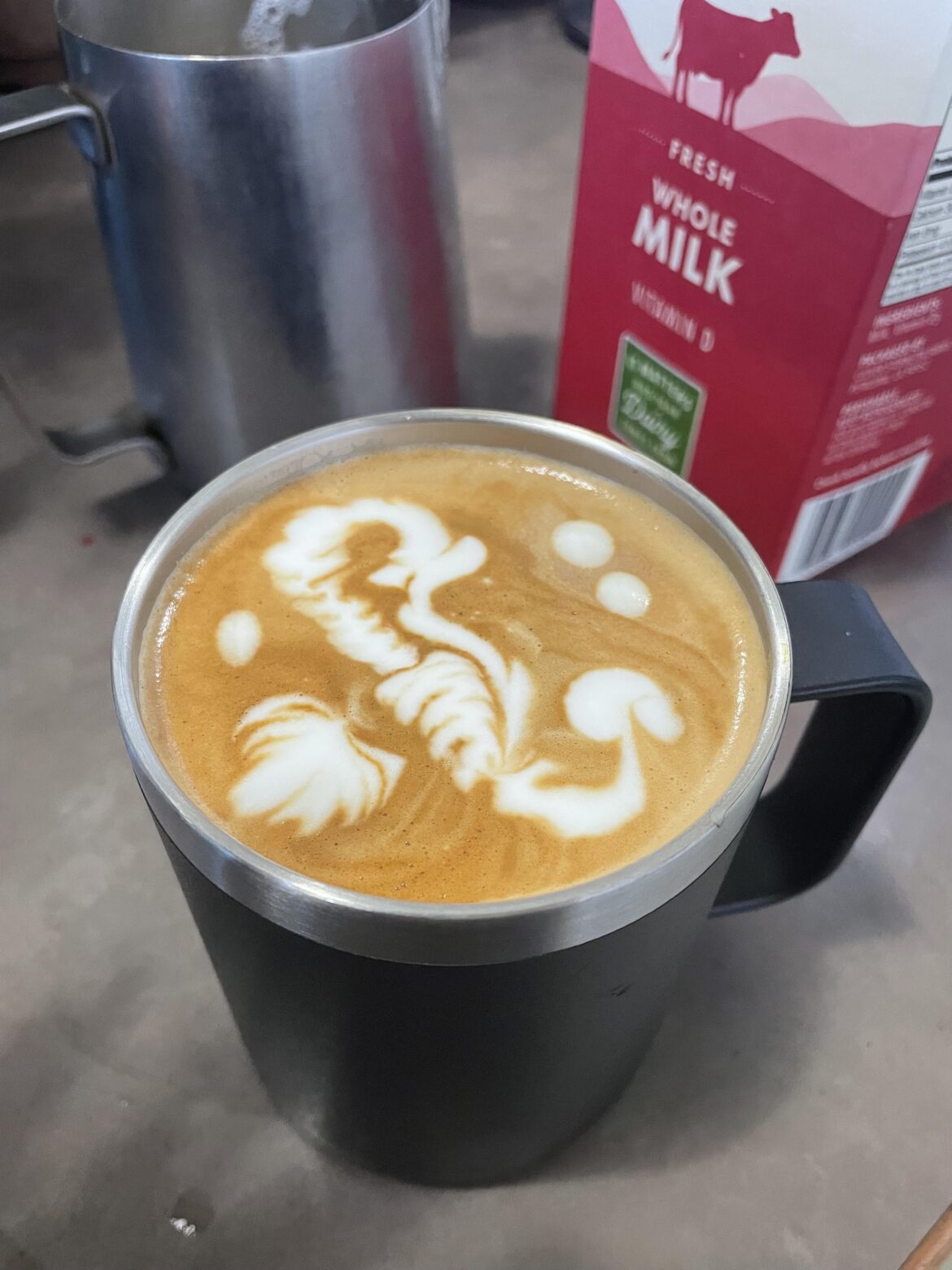 Customer firmly requests a 10 oz drink