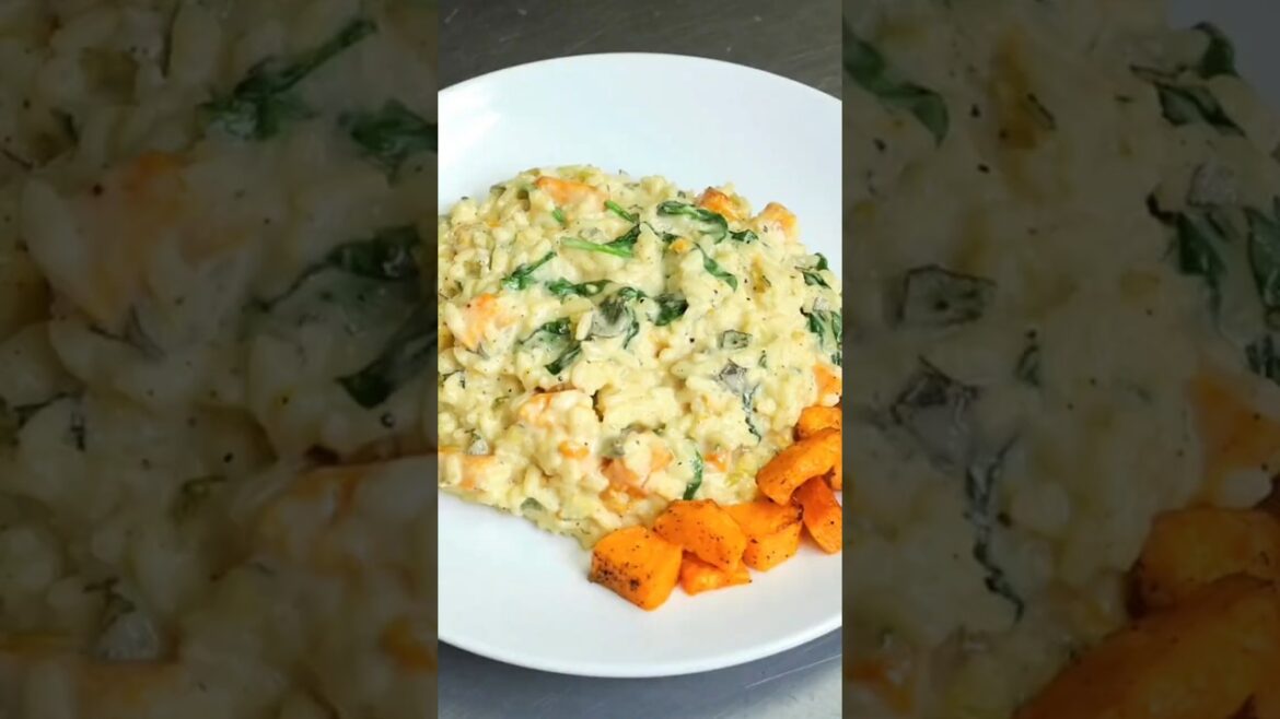 Creamy, cozy and full of fall flavor - Butternut Squash Risotto. #recipe #food #usa #cooking #love