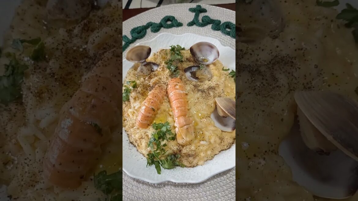 Risotto con zucca vongole scampi e caprino