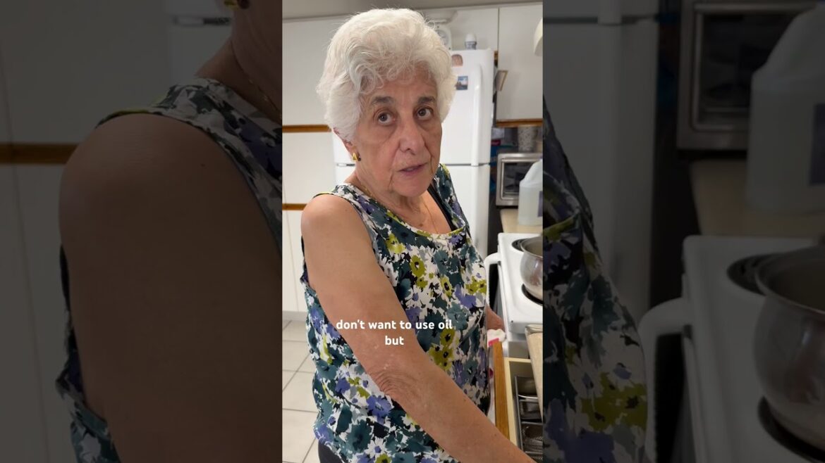 How to make Italian Pickled Artichokes like Nonna Elda #nonnaeldacooks #artichokes #homemadepickles