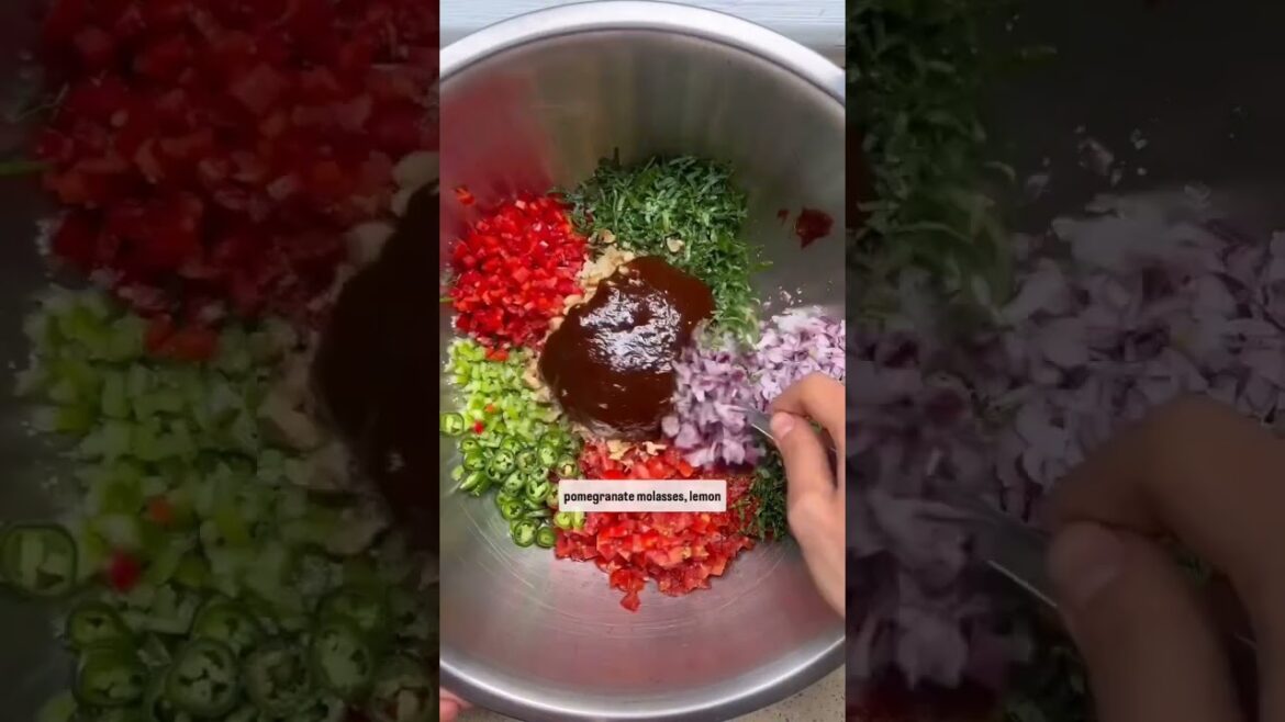 EZME (SPICY TURKISH SALAD) - FULL RECIPE IN DESCRIPTION