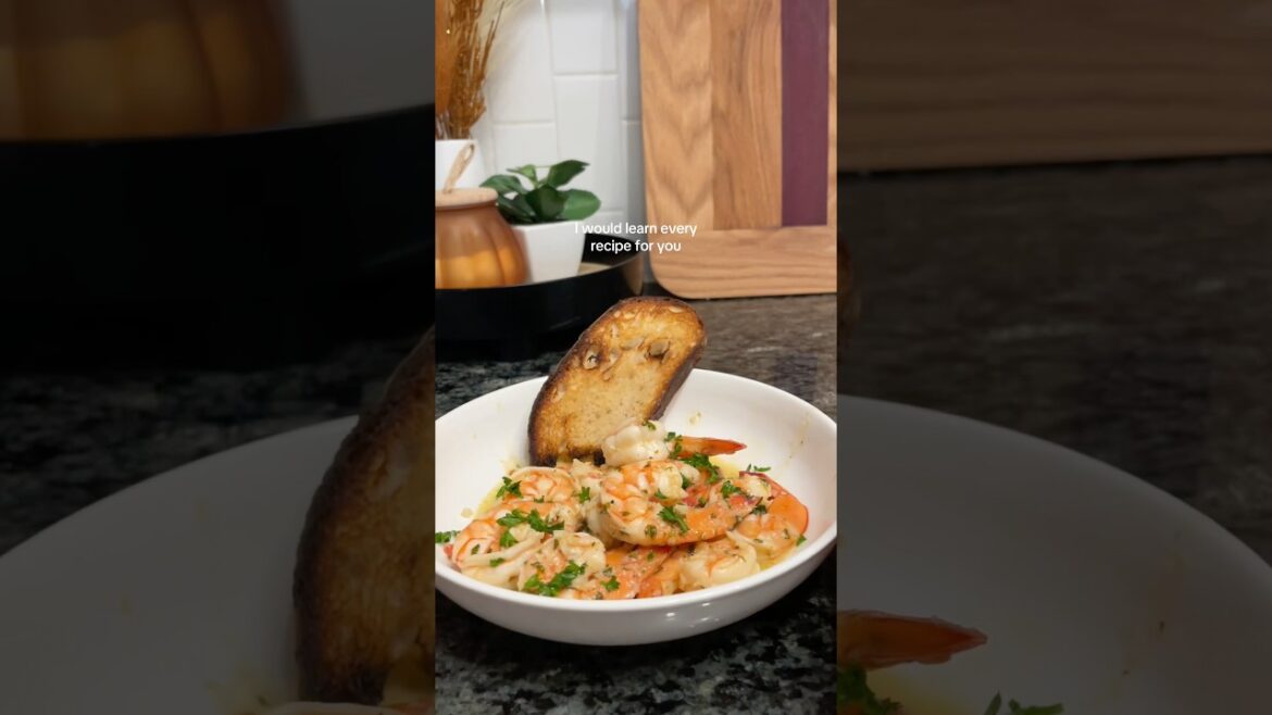 Tonight I made a shrimp scampi style shrimp #shrimp #cooking #fyp #foodie #dinner