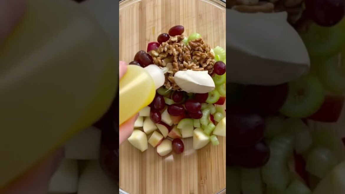 Classic Waldorf Salad Recipe - Easy & Delicious!