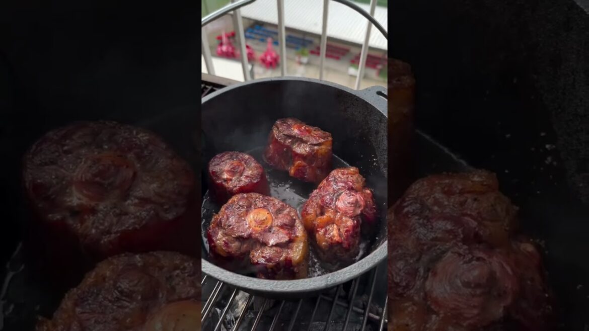 Coda alla Vaccinara affumicata #smokedoxtail #barbecue #bbq #bbqlife #bbqmeat #bbqlovers