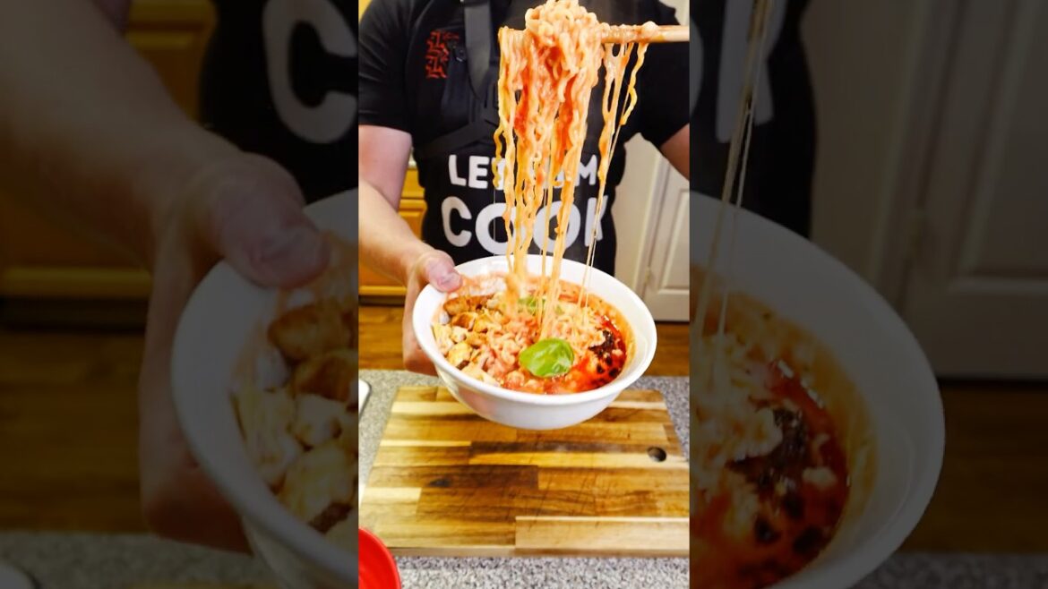 Pizza Ramen Noodles #pizzarecipe  #itspizzatime #recipe