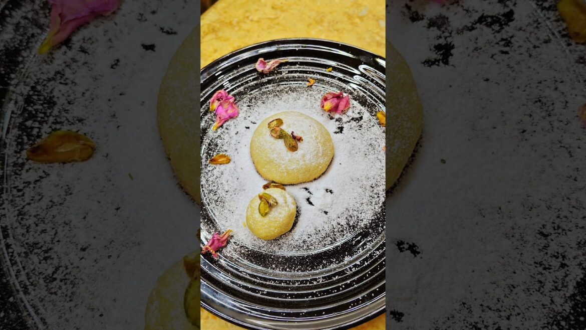 معمول بجبنة ⬇️|  Cheese maa'mol #foodandplaces #recipe #معمول #cheese