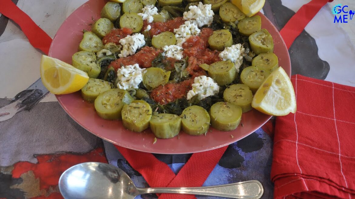 #SHORTS Salad w/Carob Rusks, Endives & Zucchini - Σαλάτα με Παξιμάδια Χαρουπιού, Αντίδια & Κολοκύθι