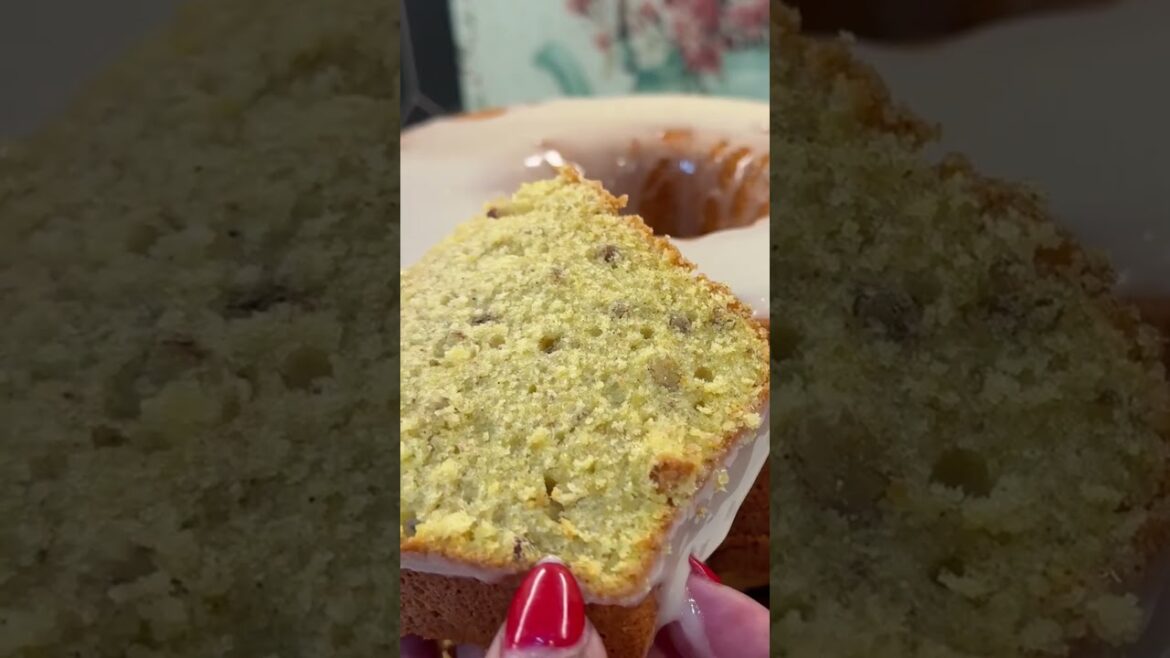 A Slice Of Autumn Spice Pound Cake #remix