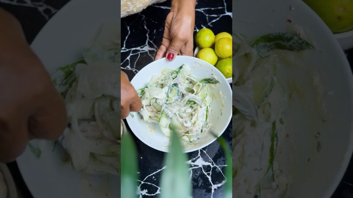 5-Minute Yogurt Cucumber Salad for Weight Loss | Easy No-Cook Recipe