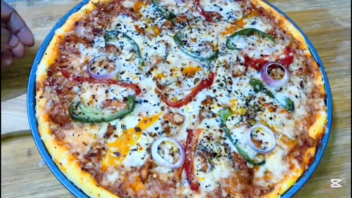 রেস্টুরেন্টের স্টাইলে অথেন্টিক চিকেন তান্দুরি পিজ্জা খুব সহজে বাড়িতেই /Chicken Tandoori Pizza