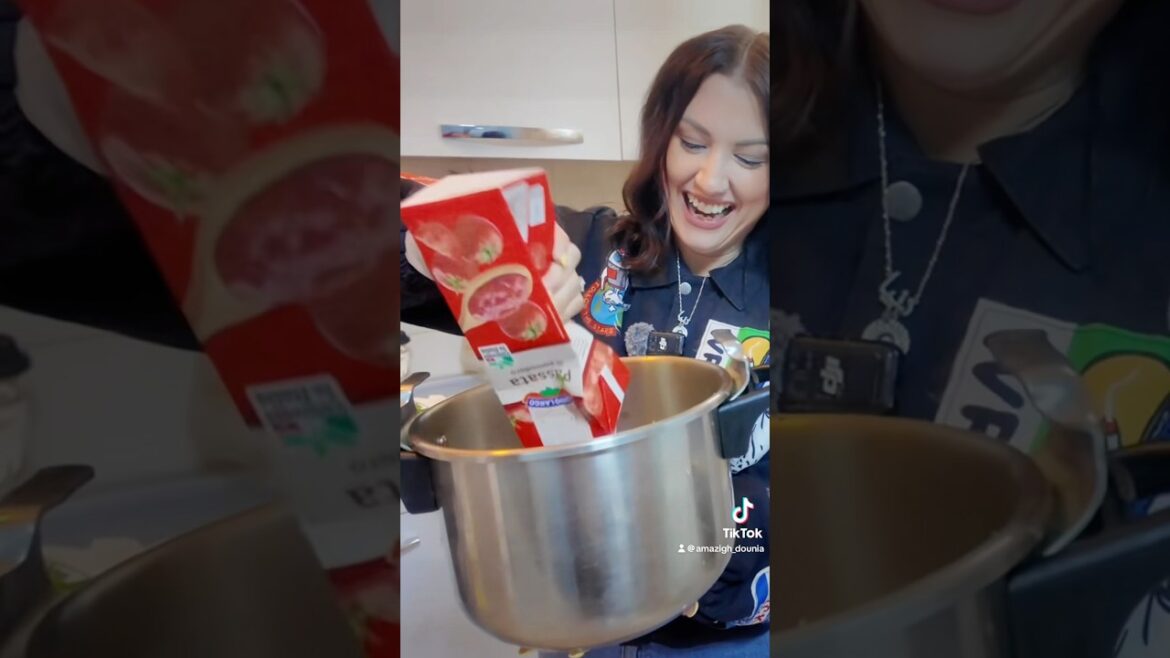 Learning Darija one ingredient at a time,making Moroccan Harira and practicing my Darija #morocco