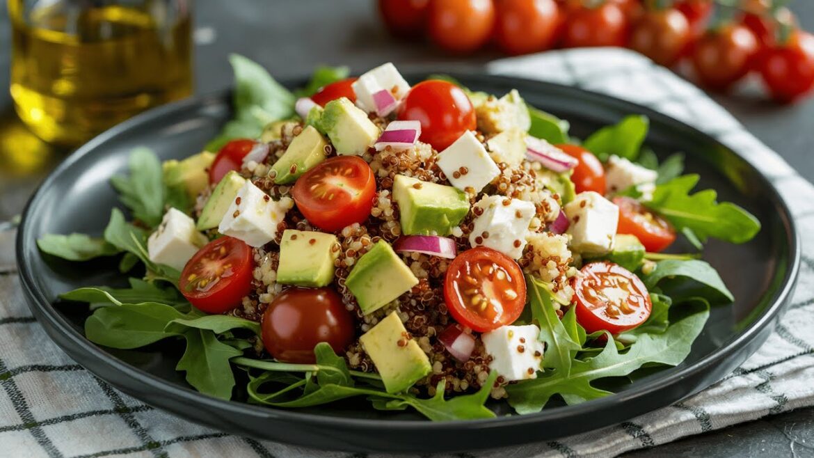 Mischen Sie einfach Quinoa und Chia! Dieser Salat wird alle sofort begeistern! Mischen Sie einfach Quinoa und Chia! Dieser Salat wird alle sofort begeistern!