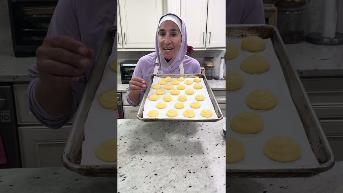 Cream puffs Choux pastry profiteroles recipe #fypシ #recipe #baker #easyrecipe #dessert #pastry #food Cream puffs Choux pastry profiteroles recipe #fypシ #recipe #baker #easyrecipe #dessert #pastry #food