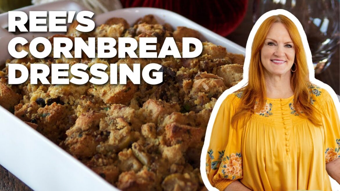 Ree Drummond’s Cornbread Dressing and Turkey Gravy | The Pioneer Woman | Food Network Ree Drummond's Cornbread Dressing and Turkey Gravy | The Pioneer Woman | Food Network