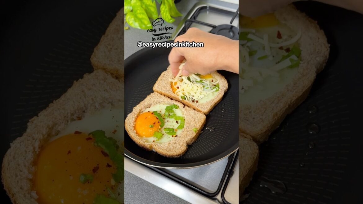 Quick and Easy Breakfast Egg Sandwich #shorts #asmr #food
