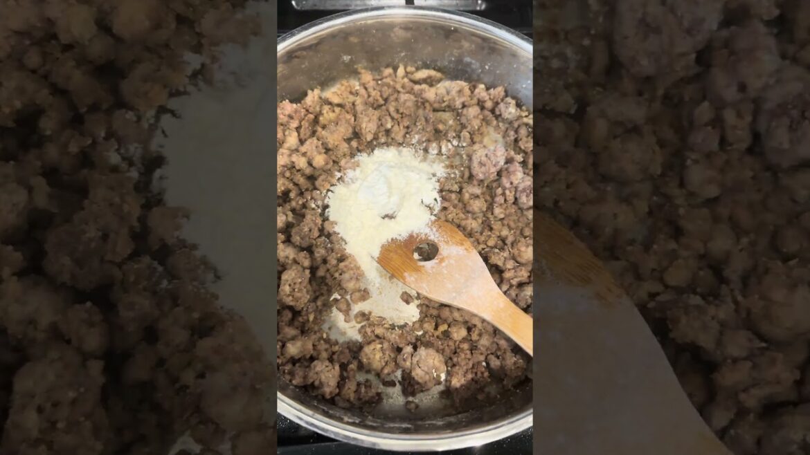 Homemade biscuits and gravy so you don’t have to buy it at the grocery store #recipe #prepper