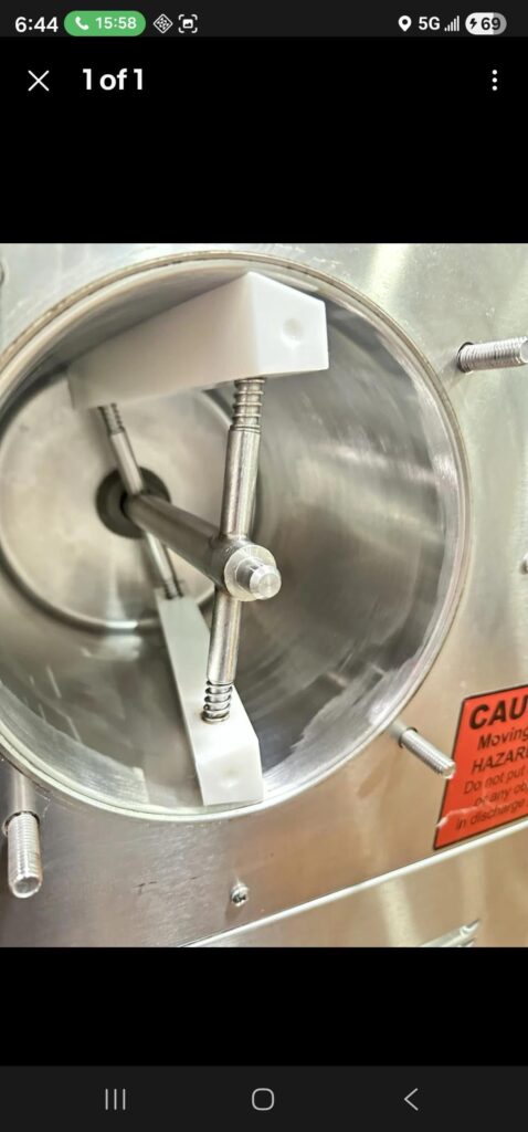 Buying used machine. Does this look bad?