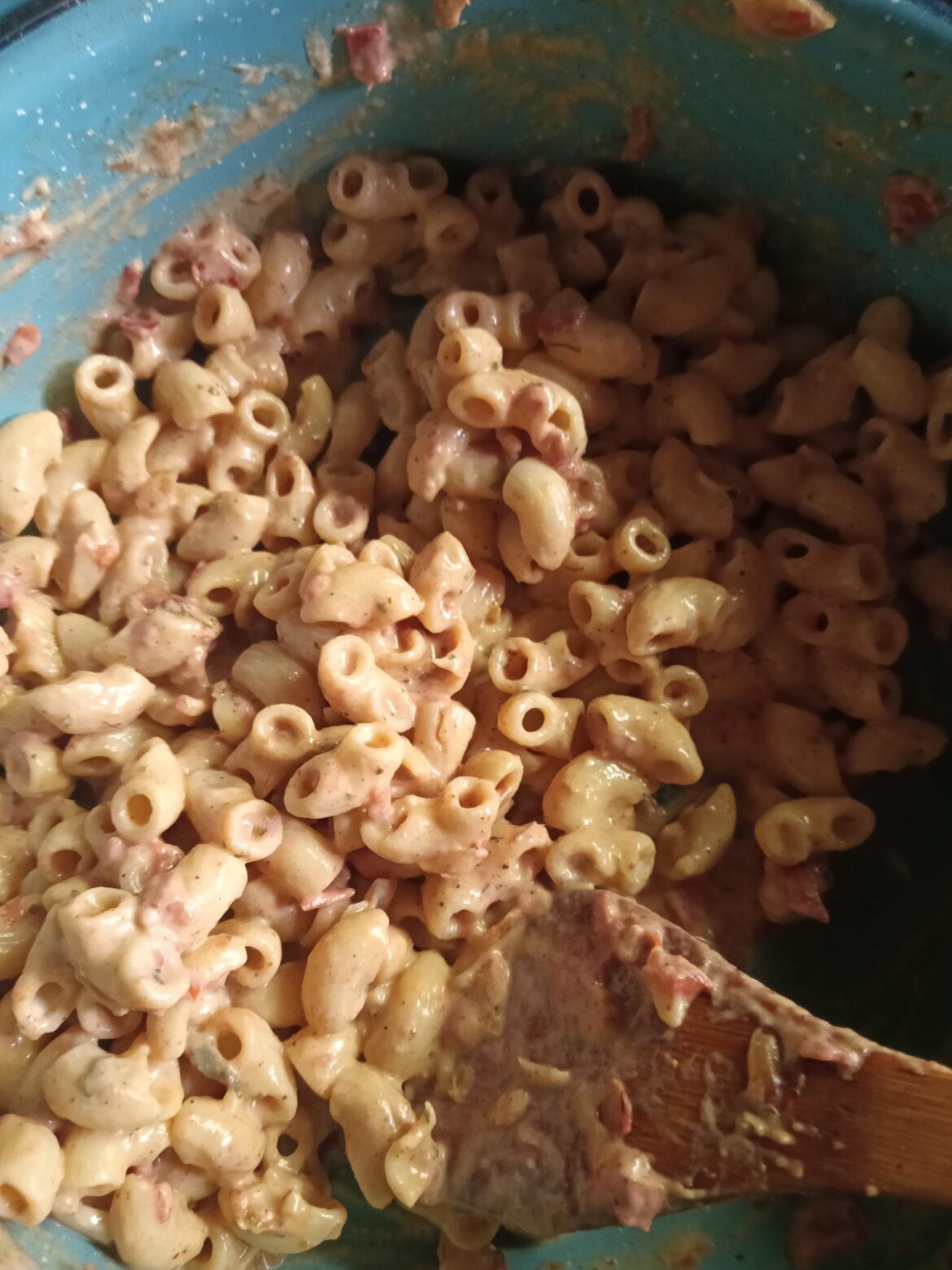 Made a disgusting pot of pasta. 🤌🏼