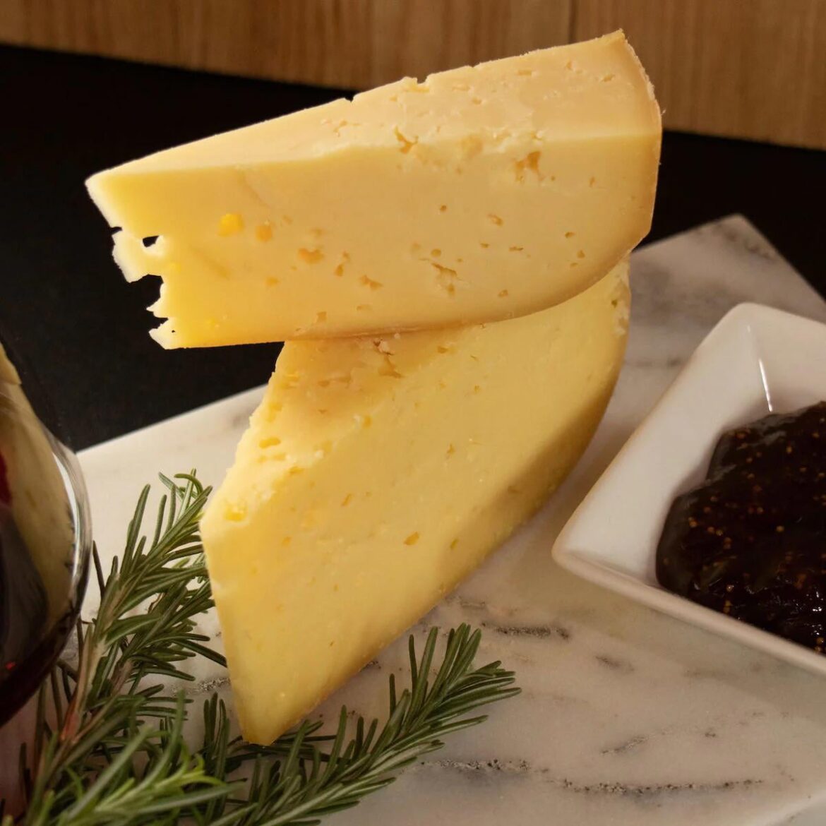 Day 1828 of posting images of cheese until I run out of cheese types: Green’s Creek