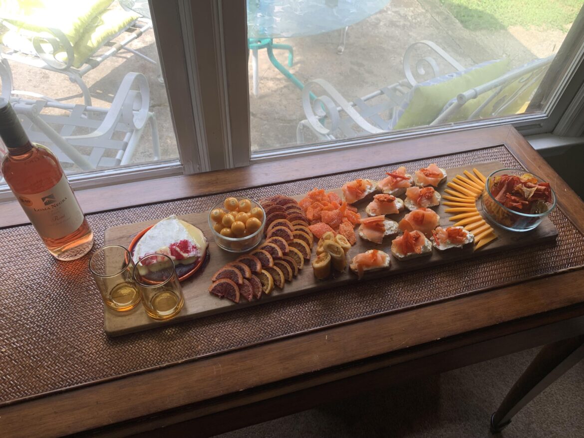 Orange-themed board Orange-themed board