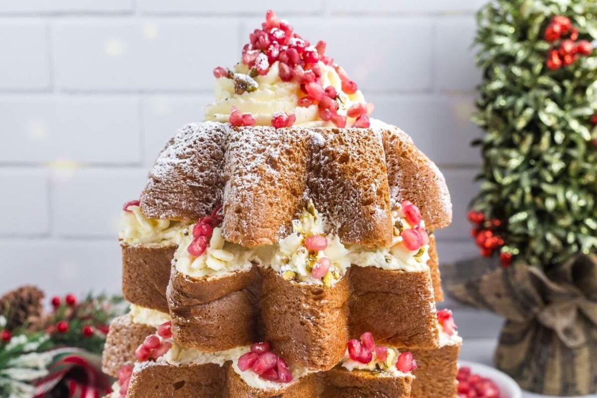 Pandoro Christmas Tree Cake