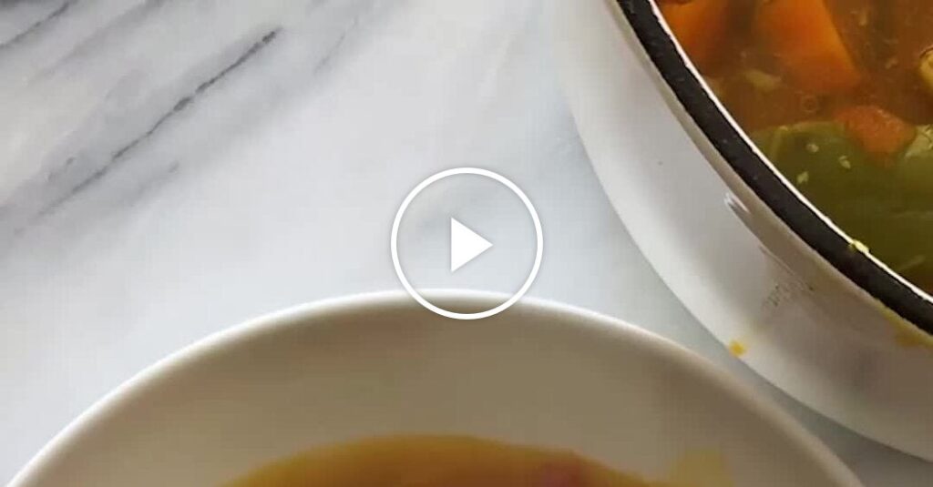 Maraq Digaag (Spiced Chicken Soup) Maraq Digaag (Spiced Chicken Soup)