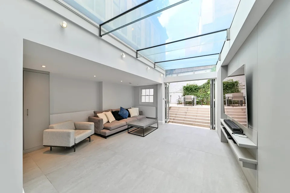 A family room now adjoins the kitchen (Strutt & Parker)