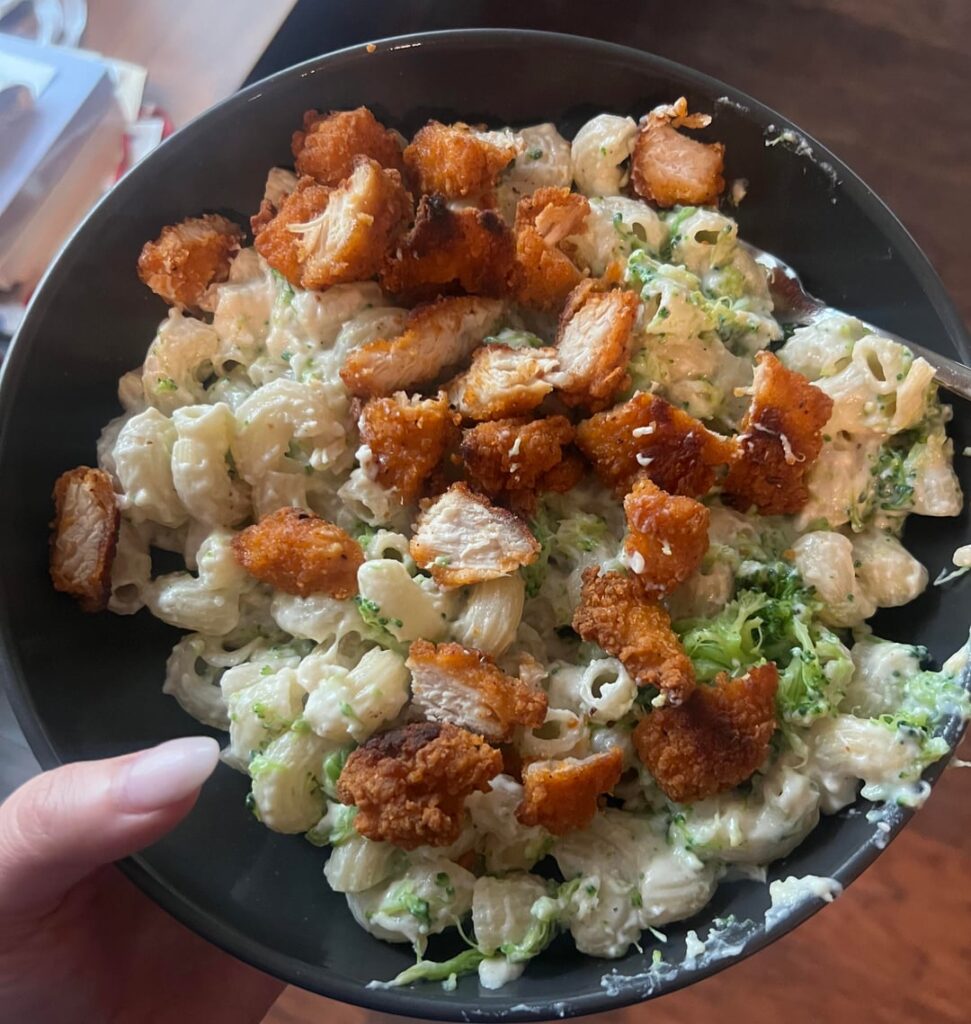 Mac & Cheese 625 calories