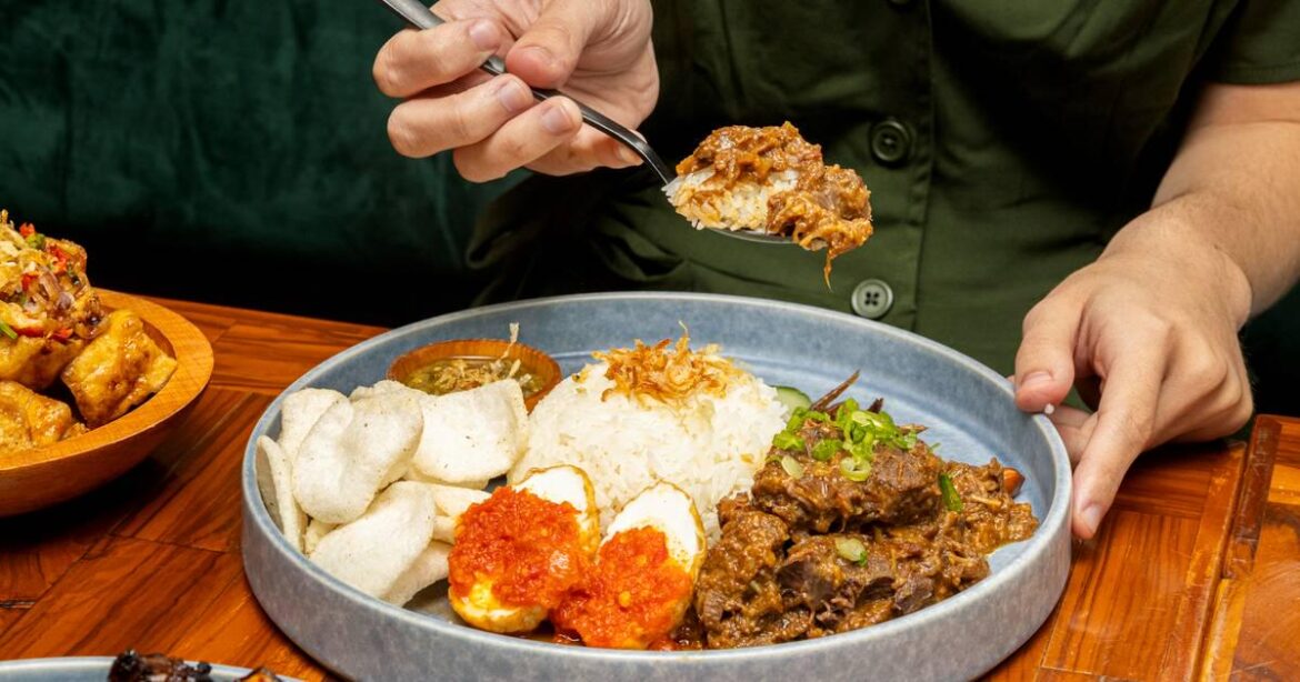 Sambal: Indonesian restaurant on the Danforth