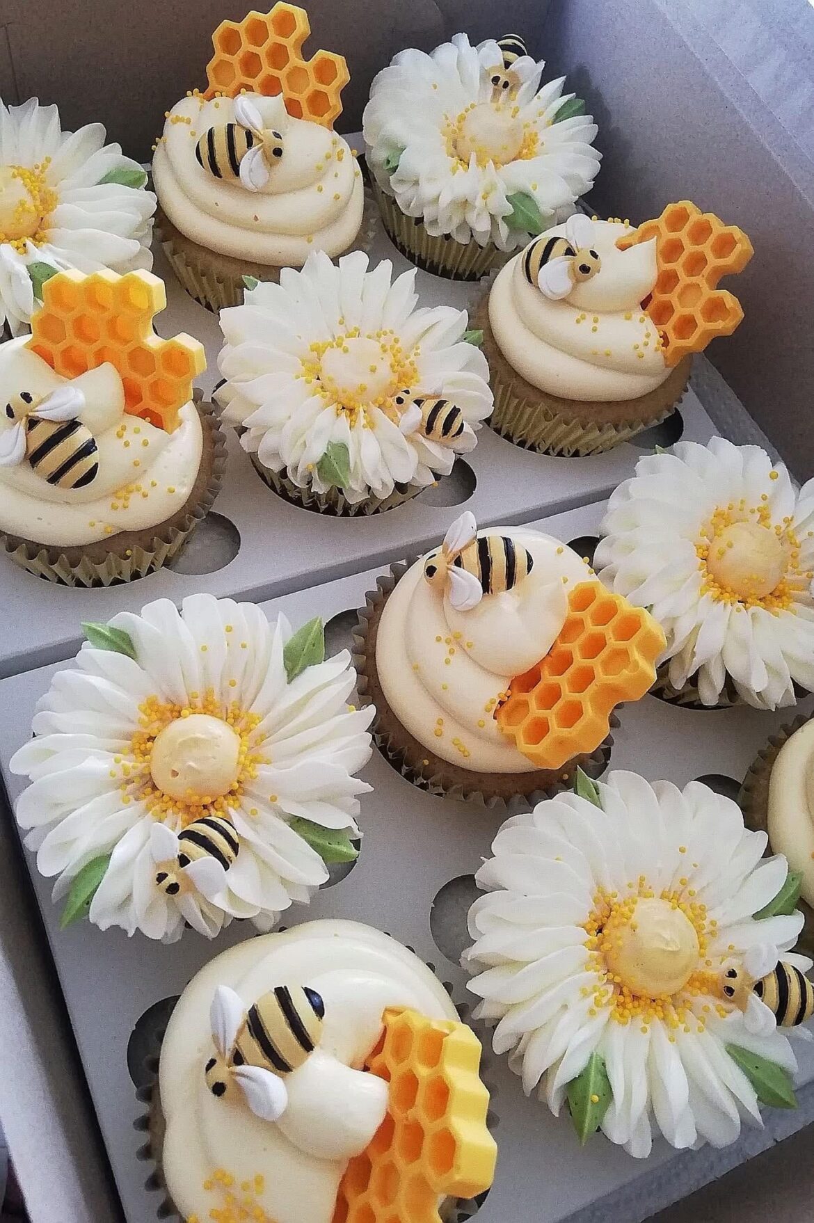 We hope our client was just as happy to bee seeing their cupcakes as much as we enjoyed making them!
