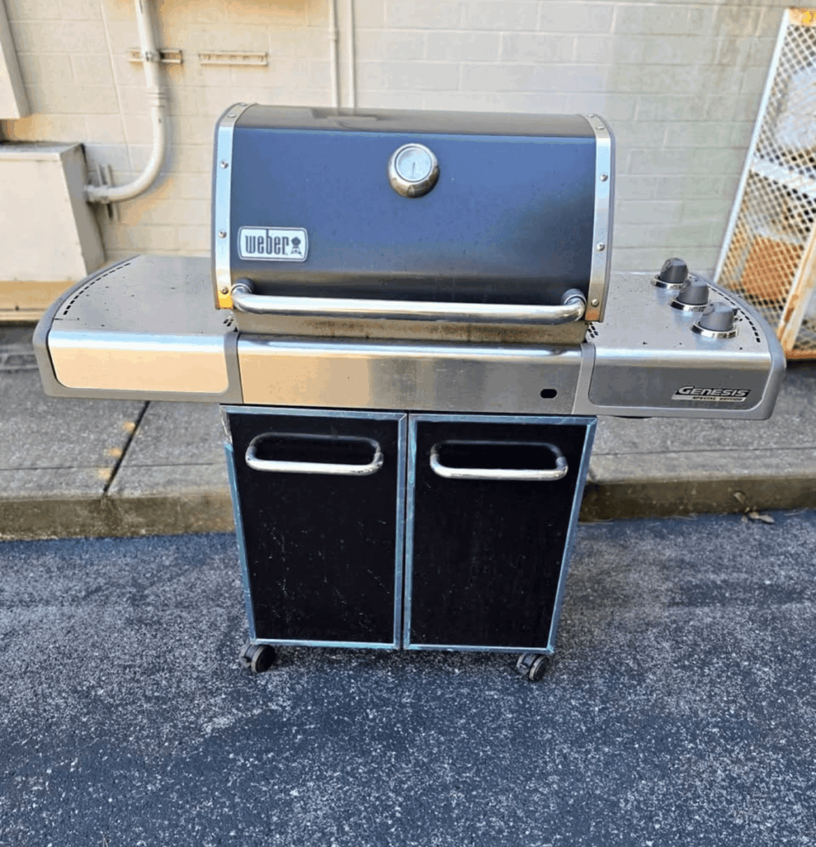 Used Weber grill