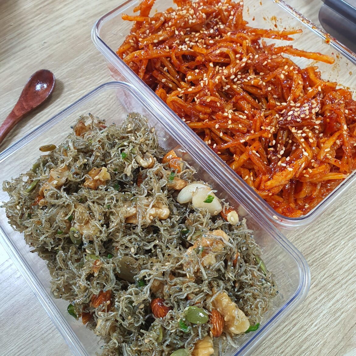 Stir-fried Anchovies and Seasoned Dried Squid for My Daughter