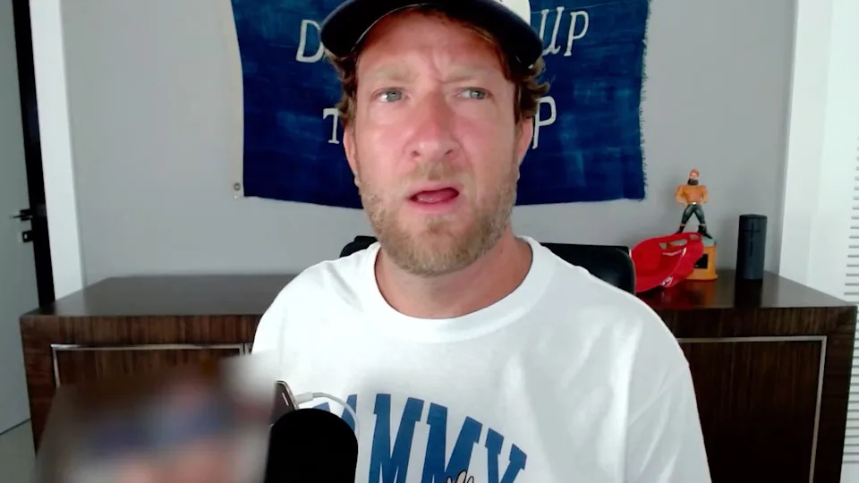 Dave Portnoy has reviewed Casano’s pies. Dave Portnoy/Twitter