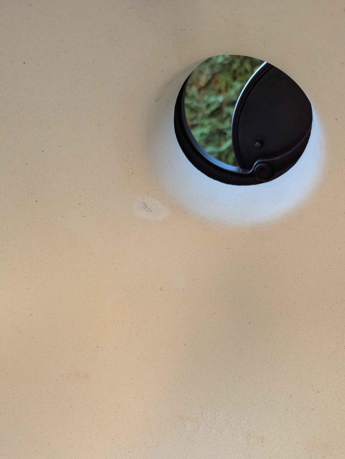 New Big Green Egg, is it normal ?