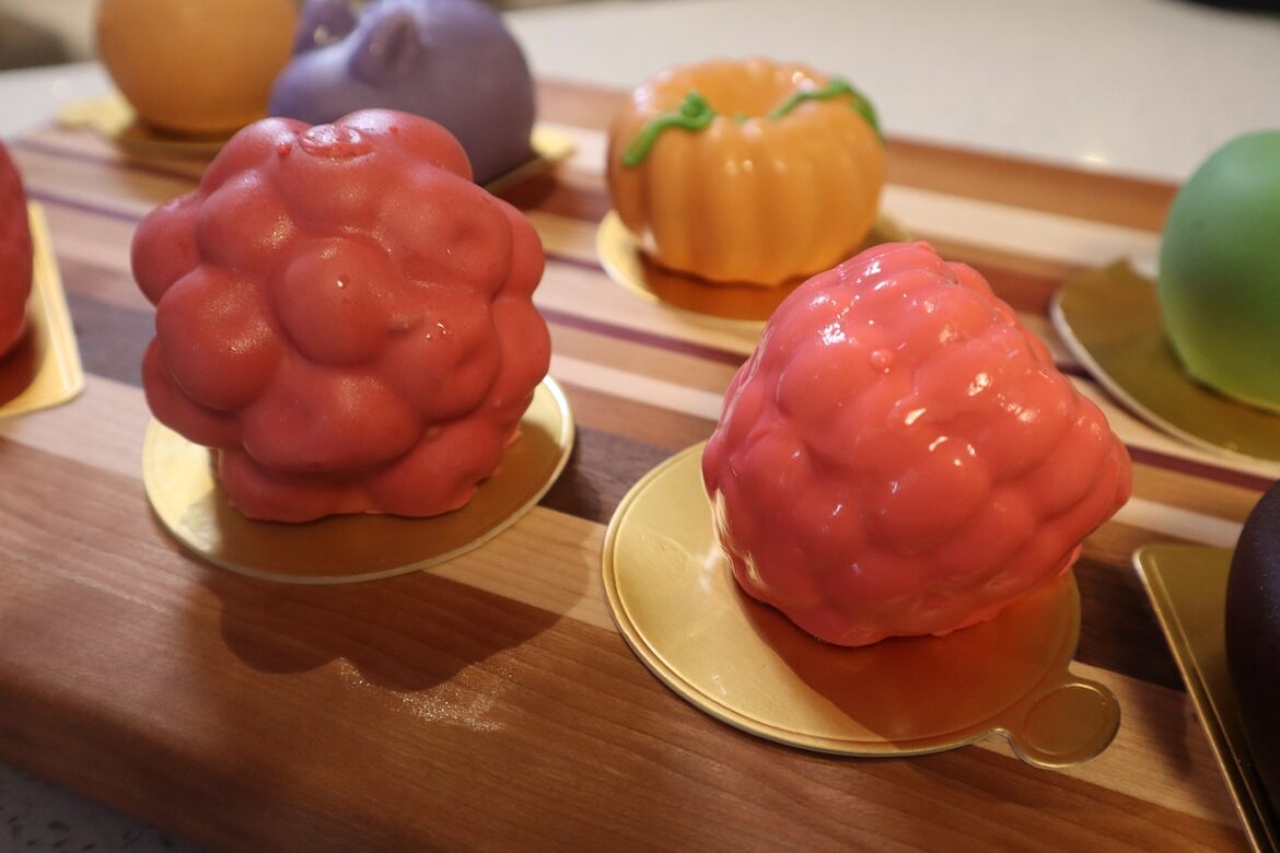 French optical illusion pastries are going viral. This N.J. bakery was ahead of the curve.