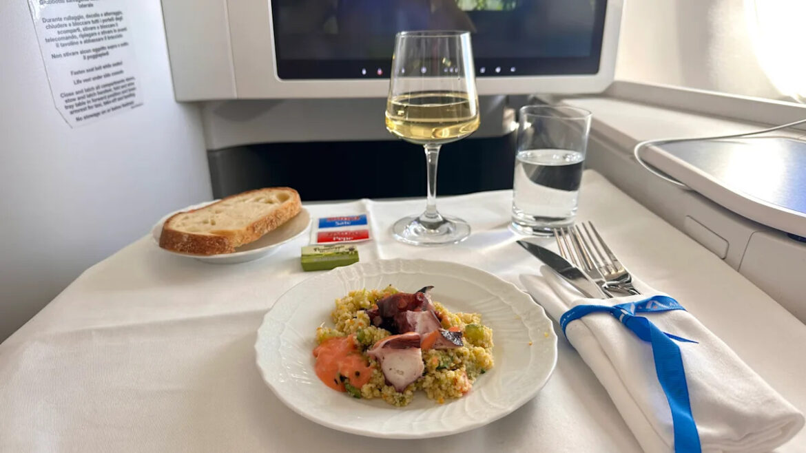 This airline serves a 4-course dinner by a Michelin-star chef—and I tried it at 35,000 feet Yahoo creators home