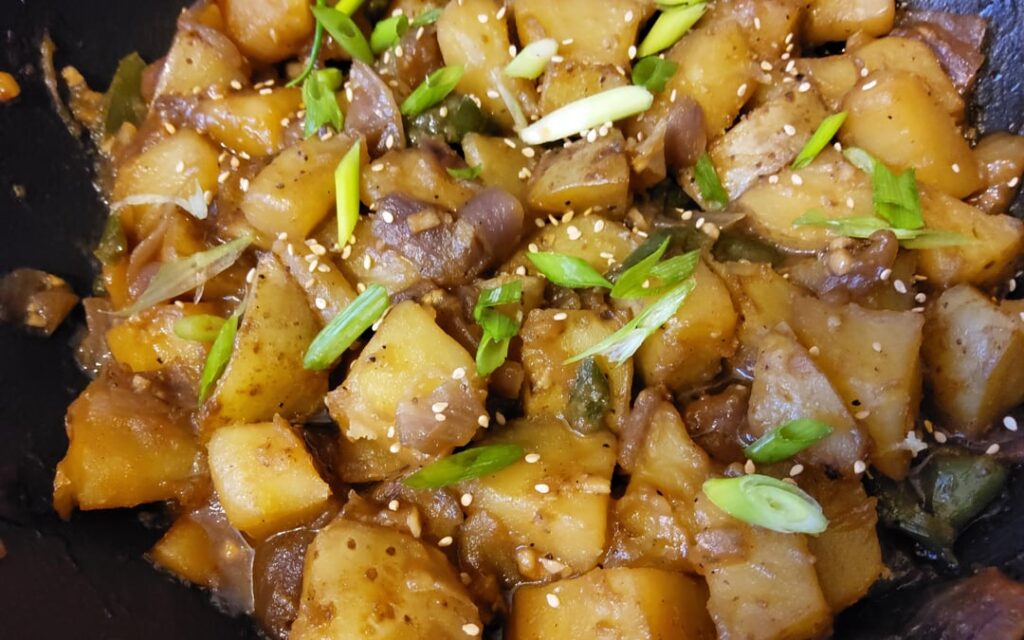 Gamja Jorim (Braised Potatoes)
