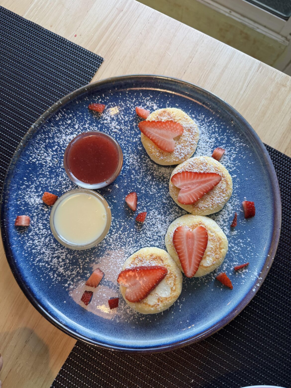 Fluffy cottage cheese pancakes [OC]