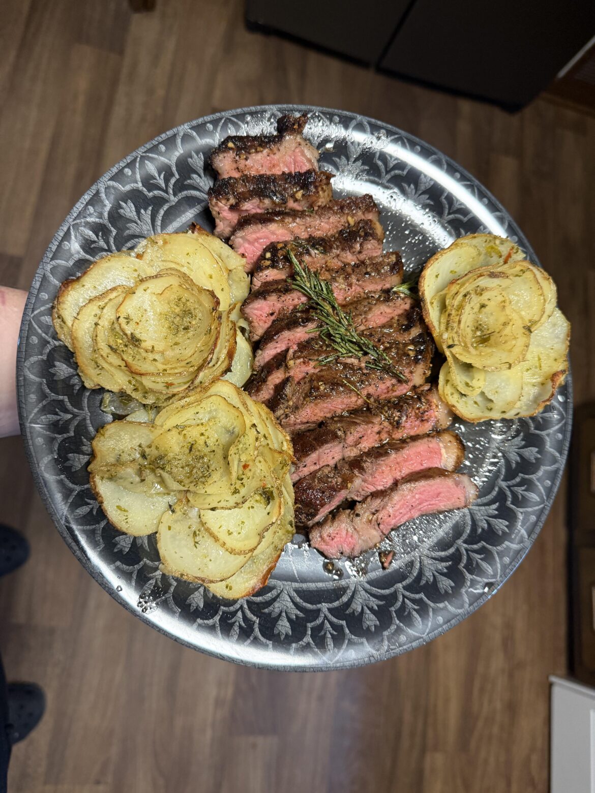 This is the best looking and tasting steak I have ever made. The potatoes were also stellar.
