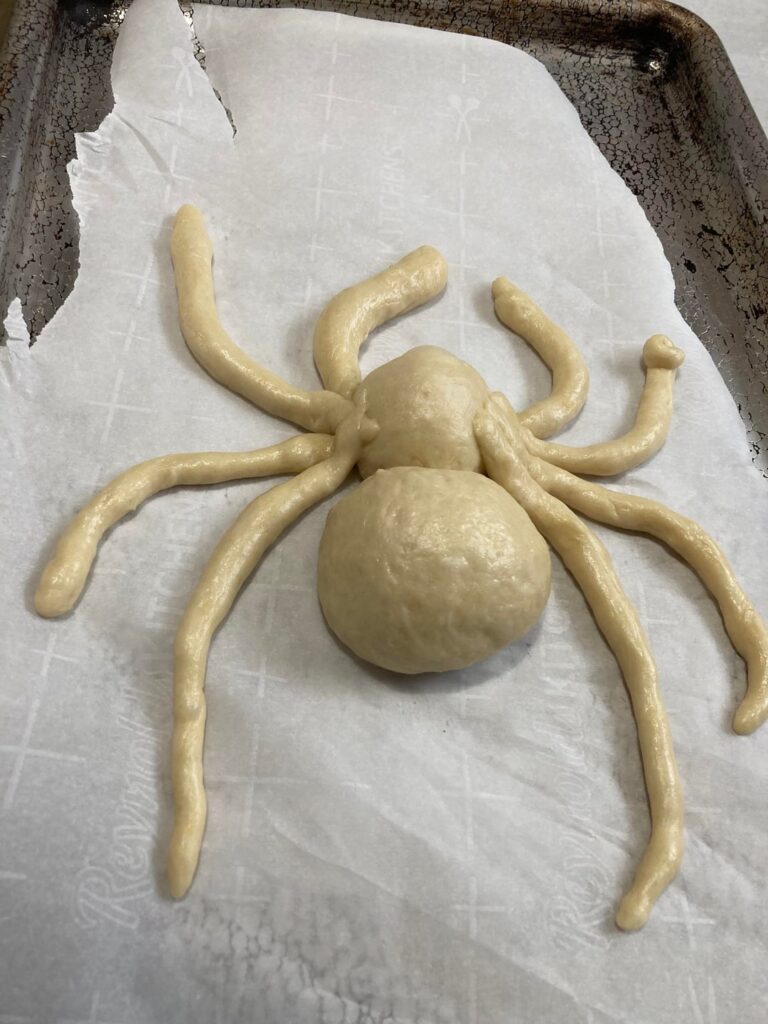 Spooky bread 🕷️