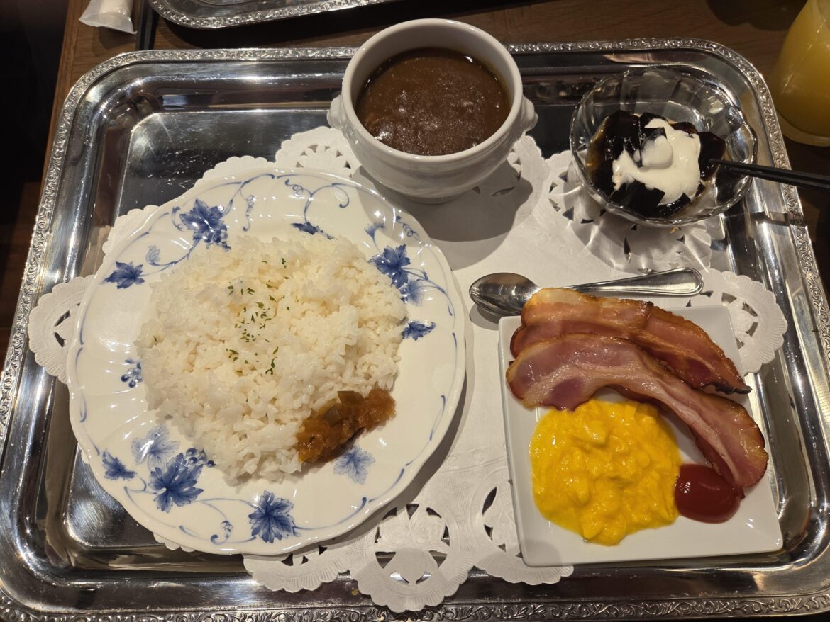 Breakfast in Akihabara